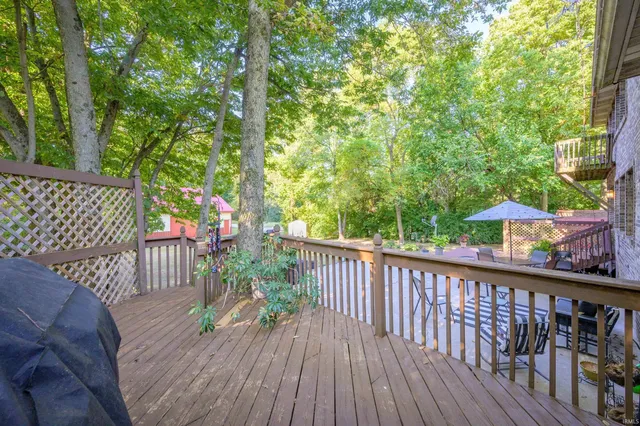 $499,900 | 11817 East Edgewater Road, Albany, IN 47320