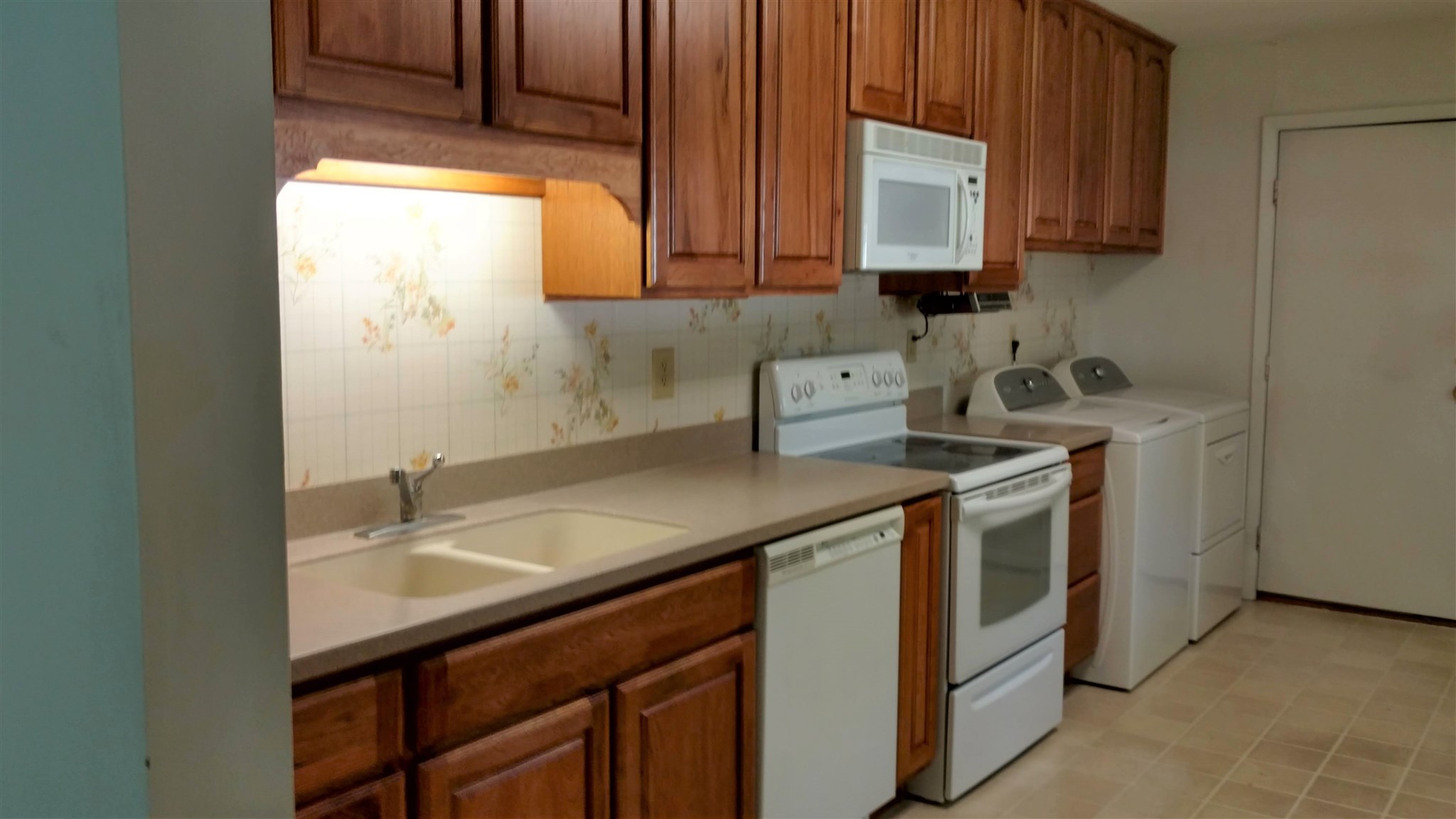 3205 South Cherokee Road Muncie, IN 47302 - Photo 6 of 14 Gallery Image 6