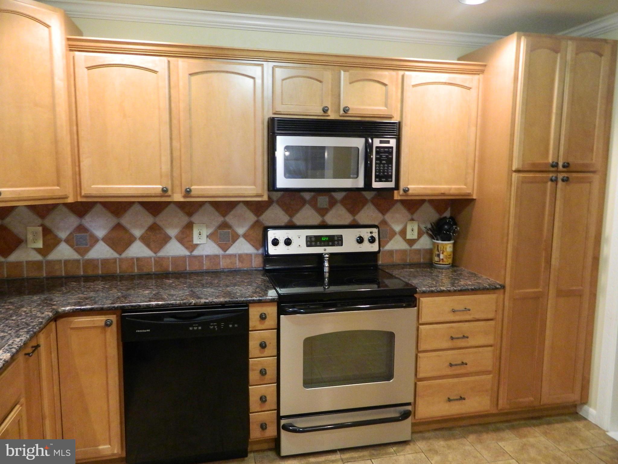 4060 Heaps School Road Pylesville, MD 21132 - Photo 7 of 30 Kitchen