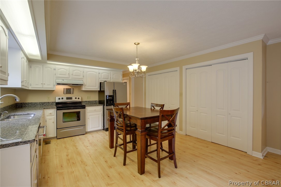 2061 Cove Road Hayes, VA 23072 - Photo 13 of 50 Gallery Image 13