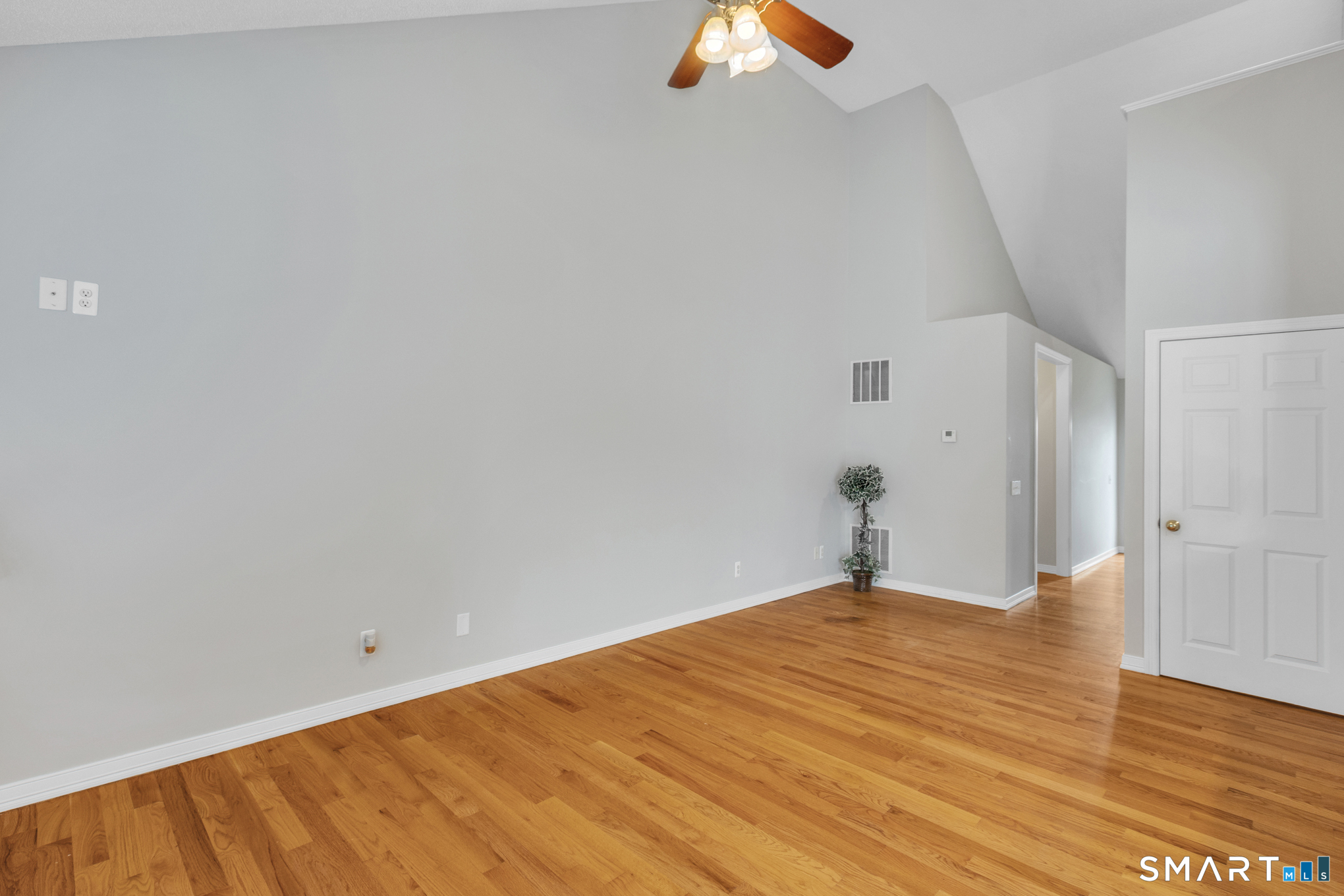 36 Primrose Lane, Unit 36 Suffield, CT 06078 - Photo 15 of 40