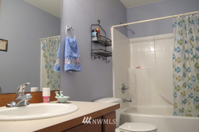 421 East Probert Road Shelton, WA 98584 - Photo 14 of 20 Gallery Image 14