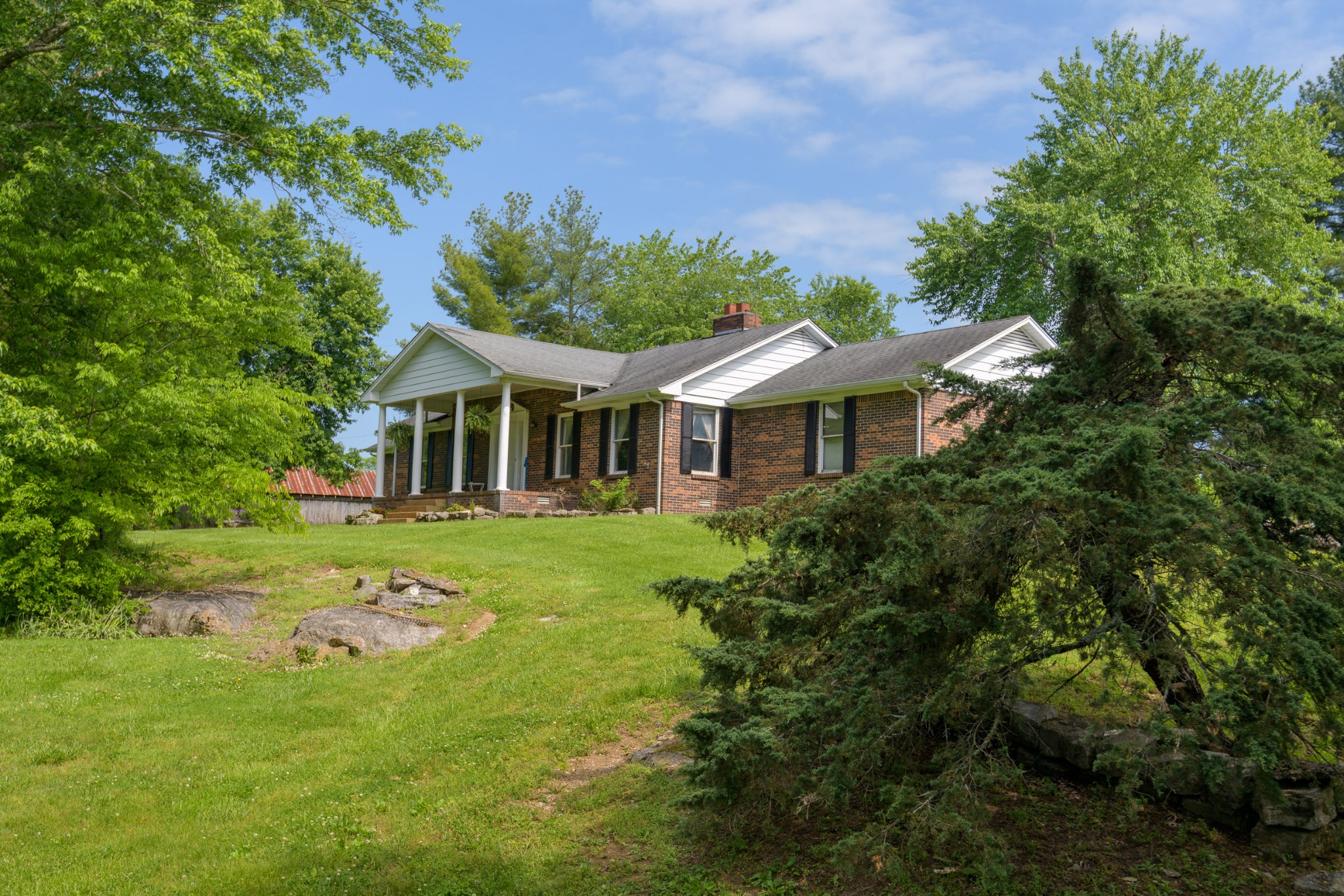 762 Happy Valley Road Bell Buckle, TN 37020 - Photo 3 of 70 Gallery Image 3