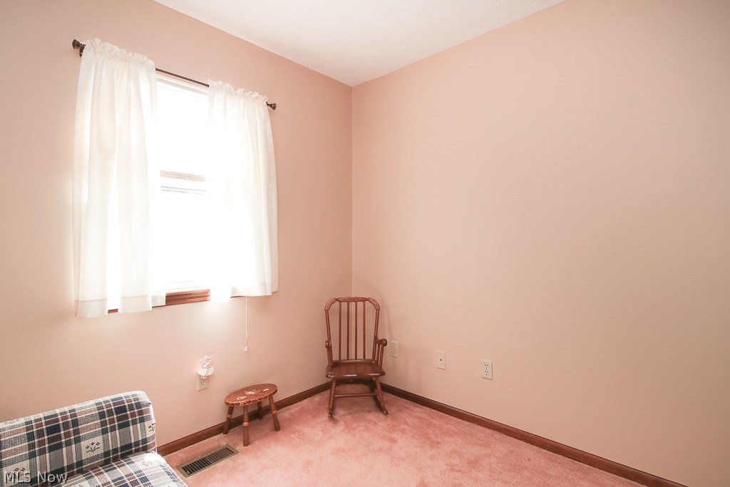 6161 Ridgeview Boulevard North Ridgeville, OH 44039 - Photo 28 of 33