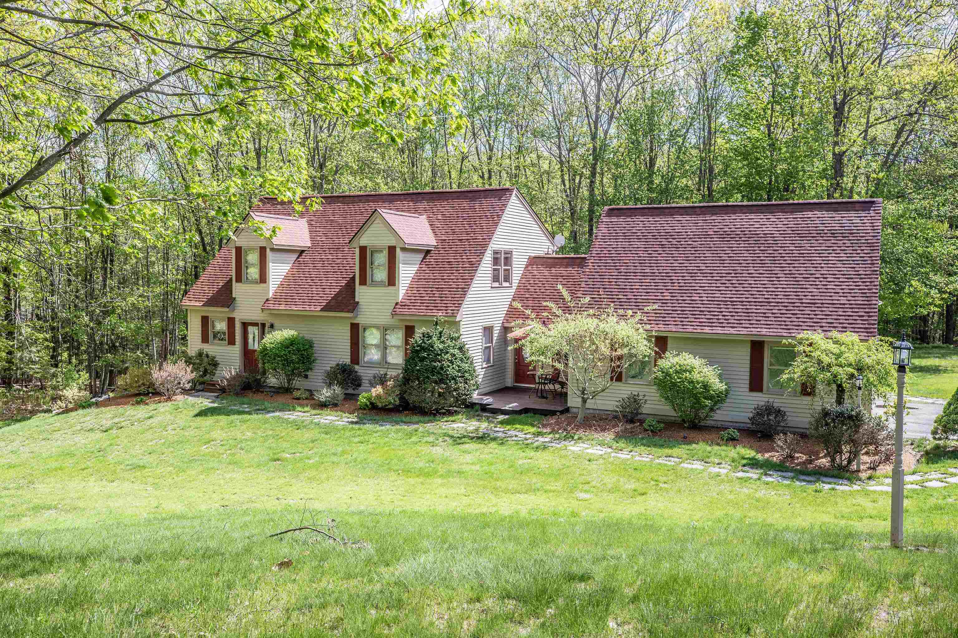 461 Old Street Road Peterborough, NH 03458 - Photo 1 of 30 Gallery Image 1