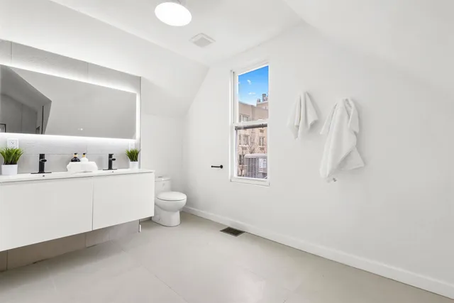 $890,000 | 292 Forrest Street, Jersey City, NJ 07304