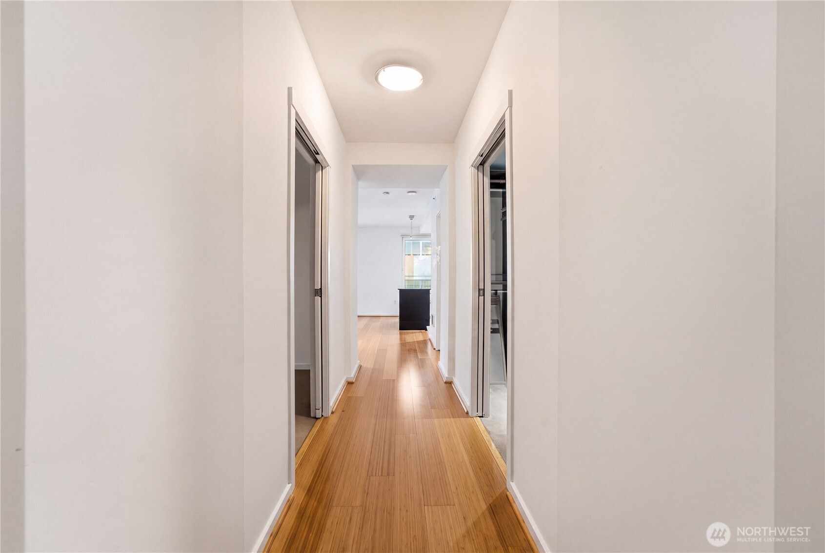 76 Cedar Street, Unit 405 Seattle, WA 98121 - Photo 24 of 37