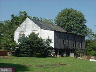 3765 Layfield Road Pennsburg, PA 18073 - Photo 2 of 6 Gallery Image 2