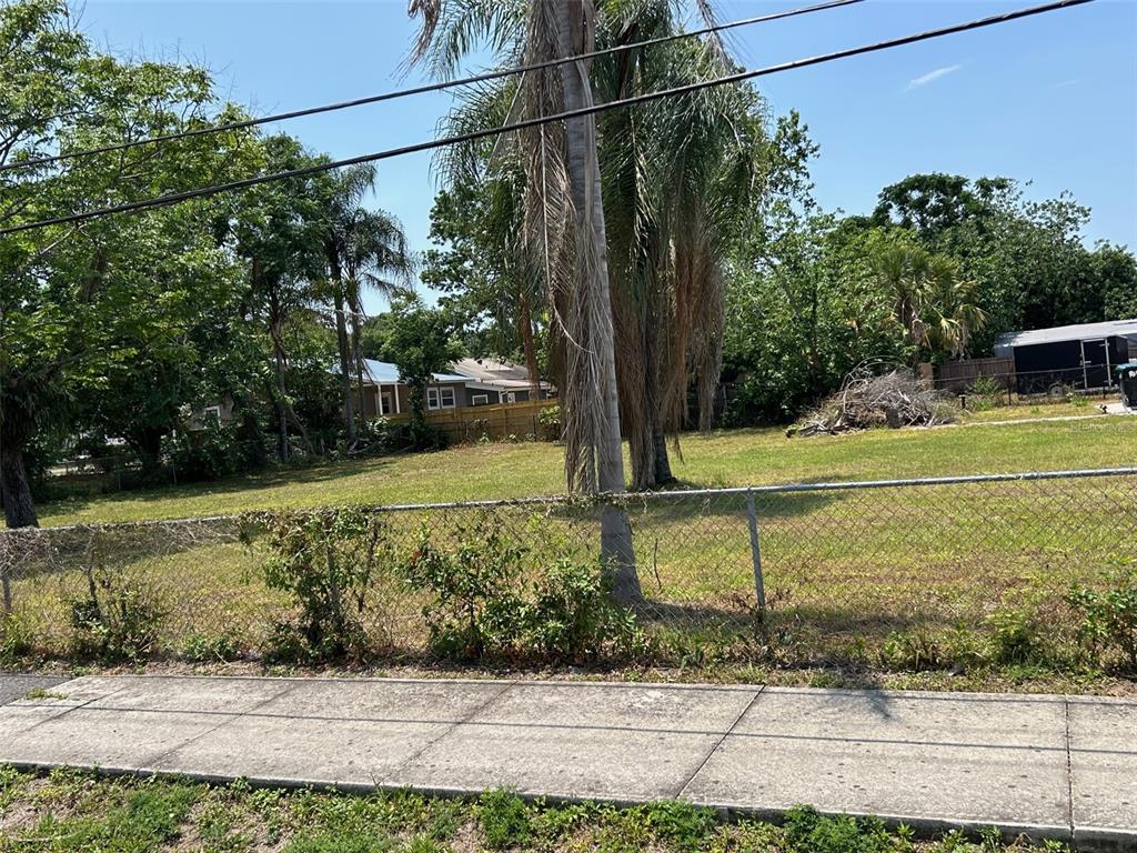 Regan Avenue Orlando, FL 32807 - Photo 2 of 6 a view of a yard with a tree