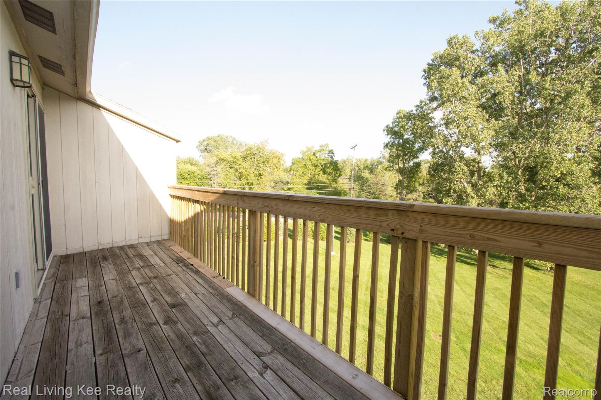 1673 Riverside Drive, Unit 6 Rochester, MI 48309 - Photo 19 of 20 Private Balcony
