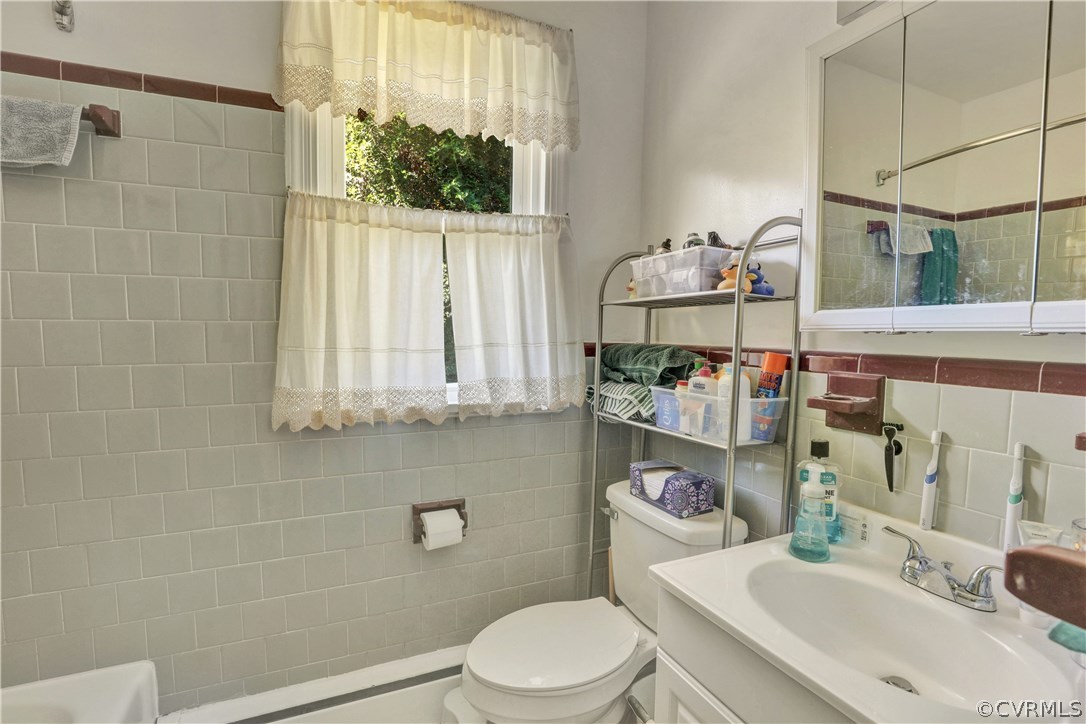 4330 Sherman Road North Chesterfield, VA 23234 - Photo 14 of 28 Gallery Image 14