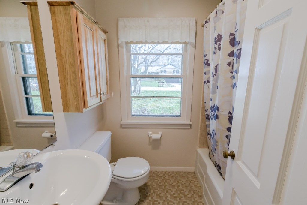 105 Laurel Road Chagrin Falls, OH 44022 - Photo 19 of 28 Gallery Image 19
