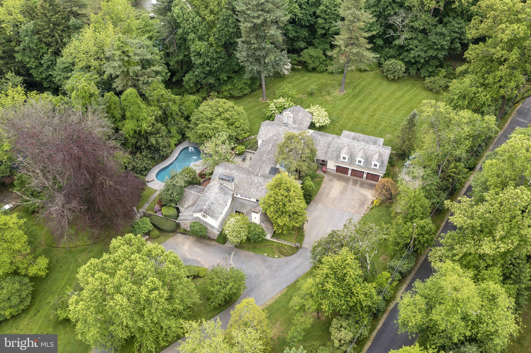 569 County Line Road Wayne, PA 19087 - Photo 2 of 64 Tucked Away In Privacy