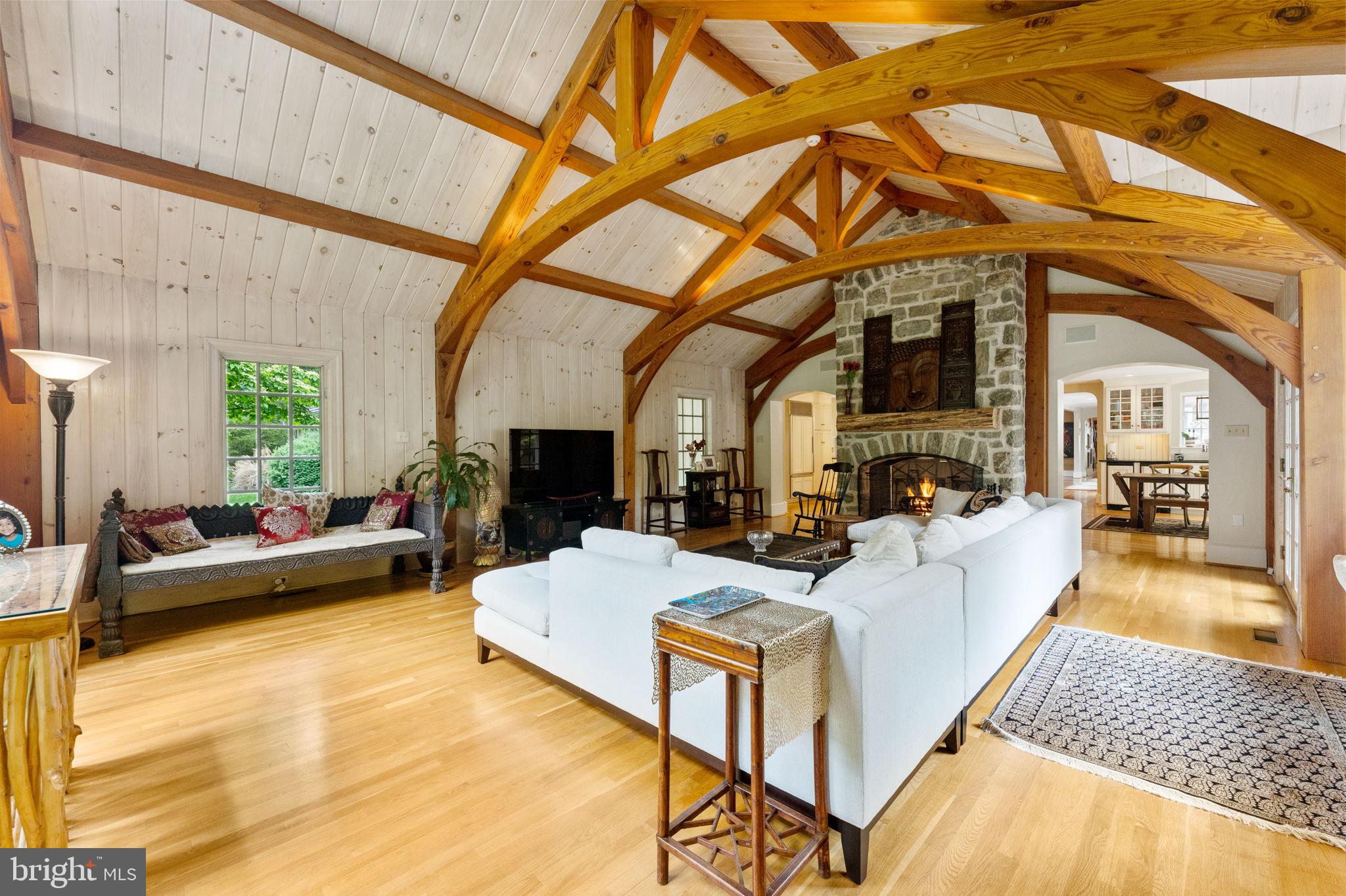 569 County Line Road Wayne, PA 19087 - Photo 25 of 64 Post and Beam Family Room