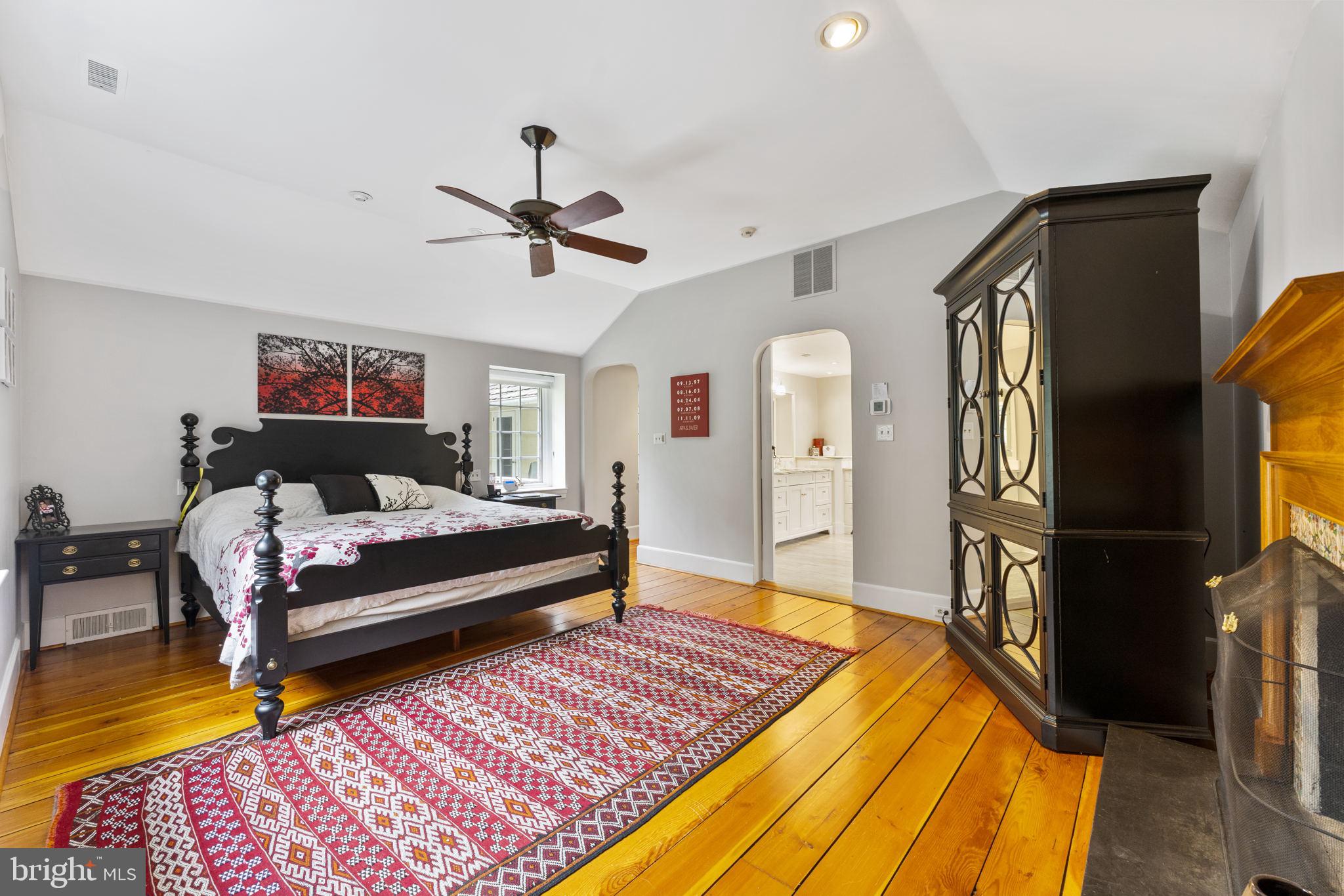 569 County Line Road Wayne, PA 19087 - Photo 30 of 64 High Ceilings , Wide Plank Random Width Floors