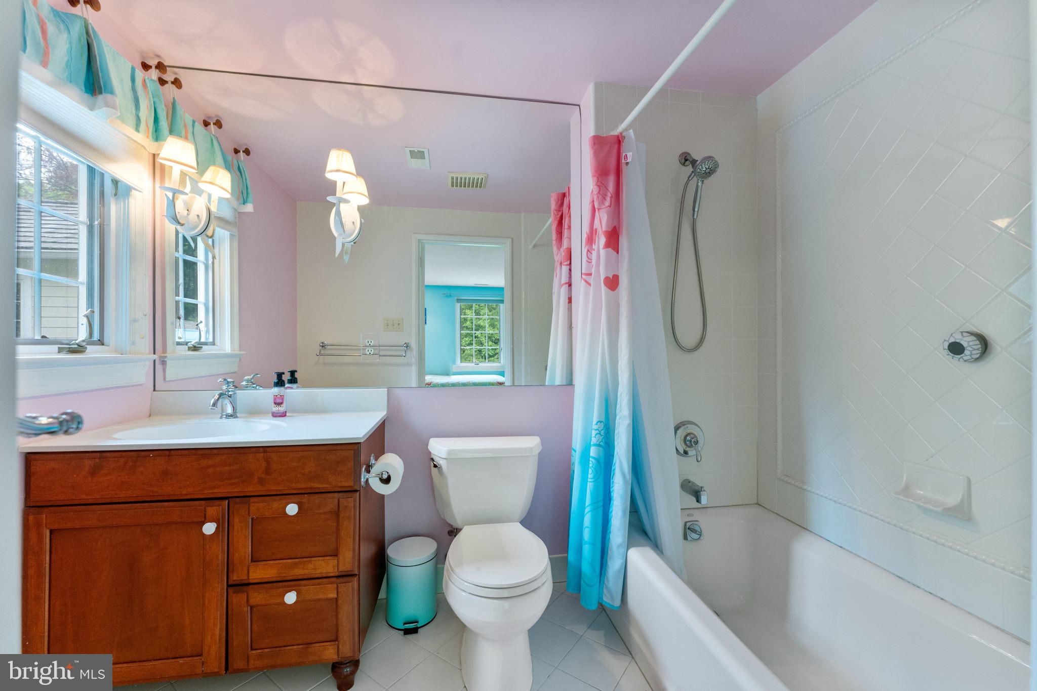 569 County Line Road Wayne, PA 19087 - Photo 37 of 64 And Full Bathroom