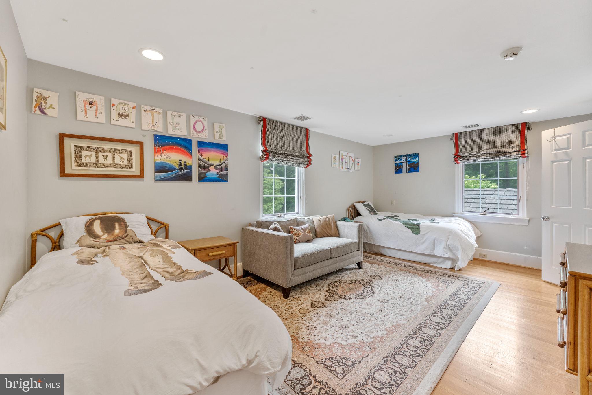 569 County Line Road Wayne, PA 19087 - Photo 40 of 64 Large Bedroom 4