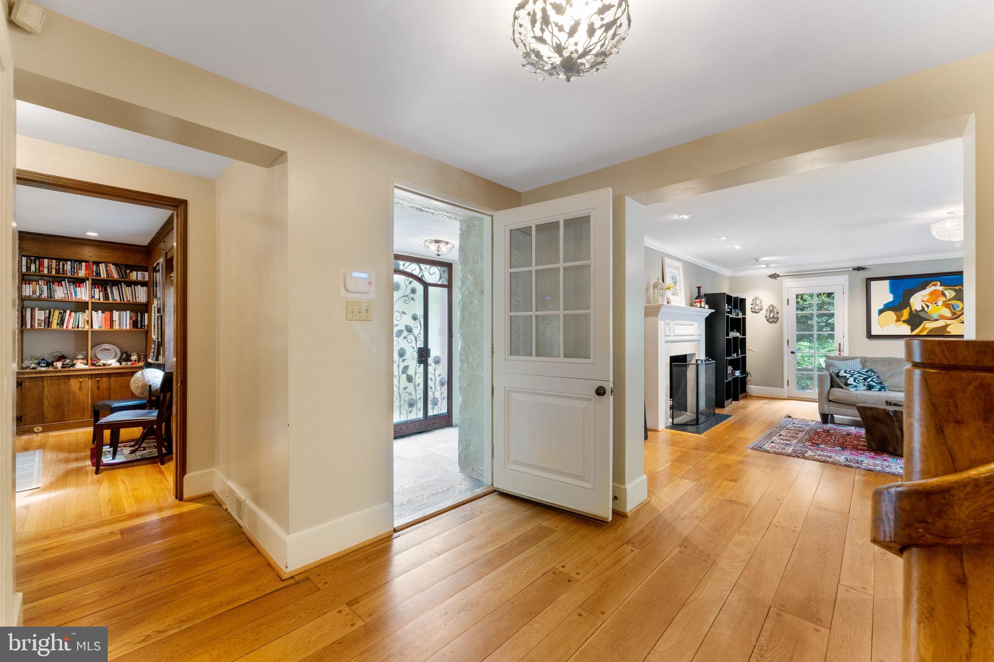 569 County Line Road Wayne, PA 19087 - Photo 7 of 64 Foyer Dutch Door enters into the Center Hallway