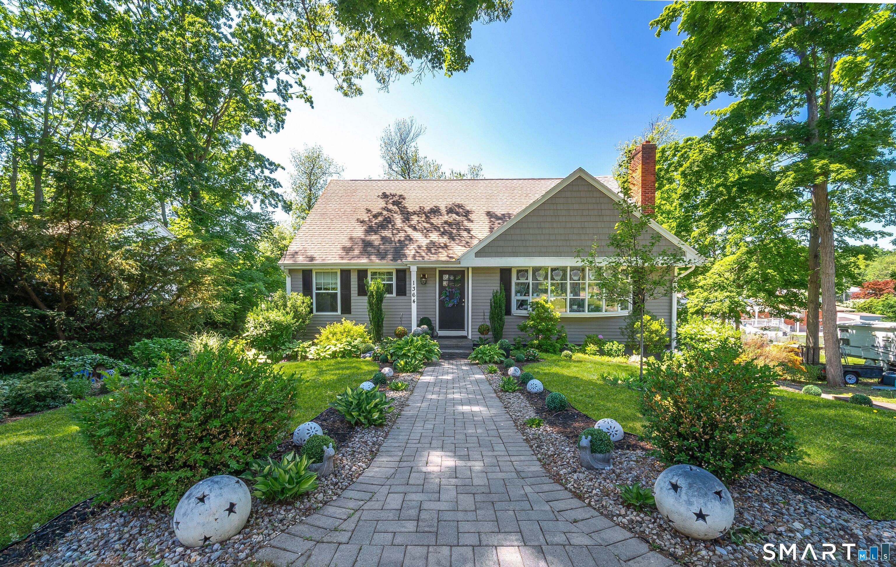1364 Ridge Road North Haven, CT 06473 - Photo 37 of 40