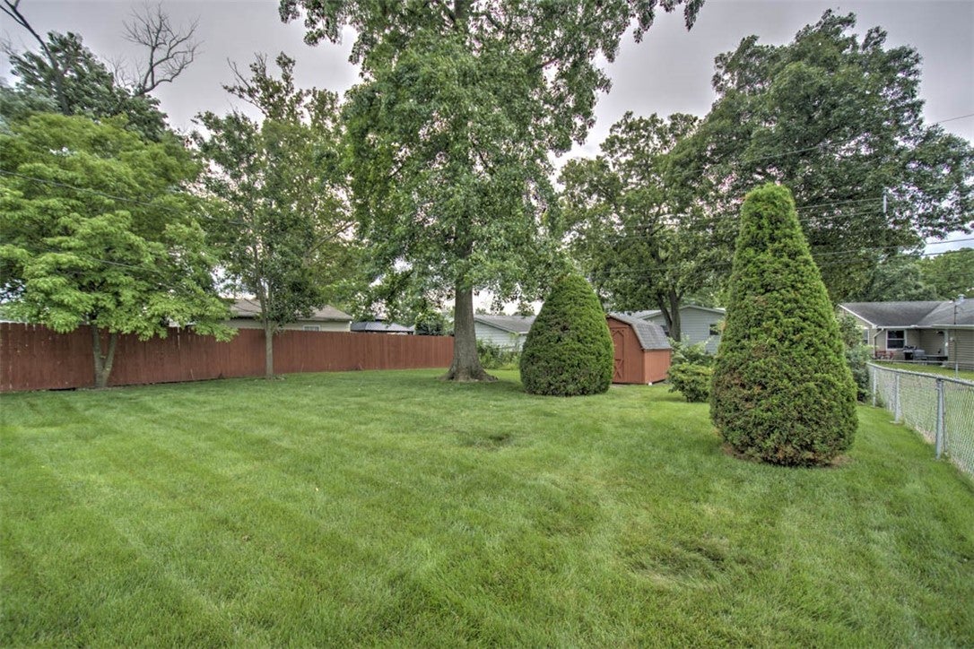 5 Ridge Drive Decatur, IL 62521 - Photo 25 of 26 Gallery Image 25