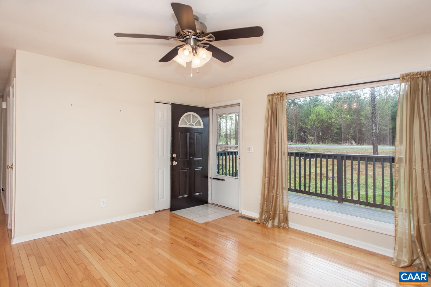 2389 North Boston Road Troy, VA 22974 - Photo 6 of 30 Gallery Image 6