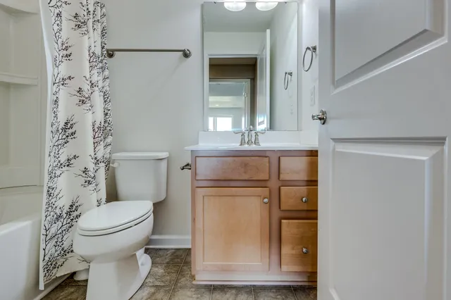 $3,200 | 2704 Orleans Drive, Columbia, TN 38401