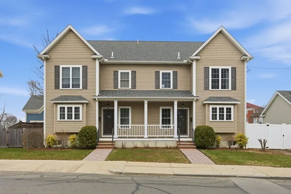 $879,000 | 36 Pleasant Street, Unit B, Stoneham, MA 02180