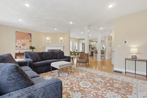 $879,000 | 36 Pleasant Street, Unit B, Stoneham, MA 02180