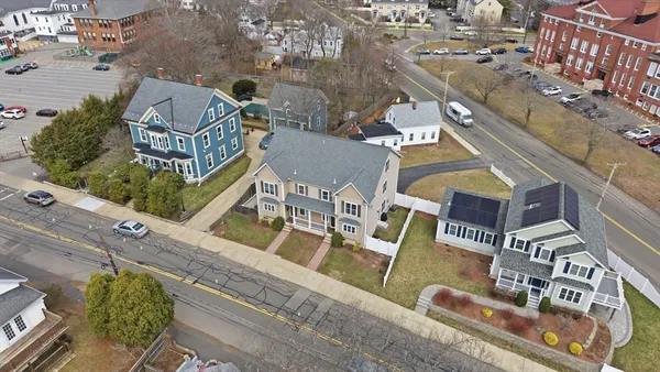 $879,000 | 36 Pleasant Street, Unit B, Stoneham, MA 02180