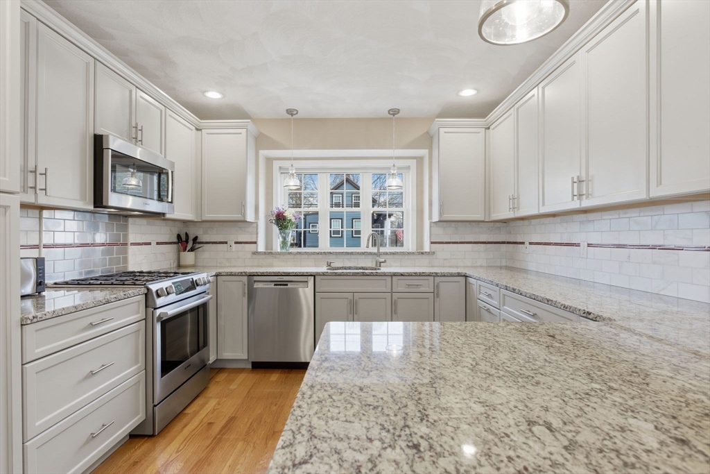 36 Pleasant Street, Unit B Stoneham, MA 02180 - Photo 6 of 37