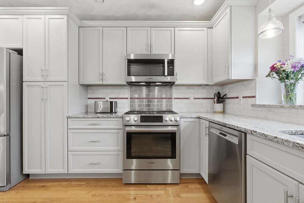 36 Pleasant Street, Unit B Stoneham, MA 02180 - Photo 8 of 37