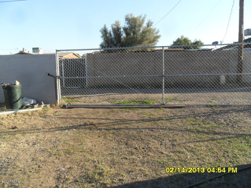 449 West Roeser Road Phoenix, AZ 85041 - Photo 23 of 31 SAM_6330