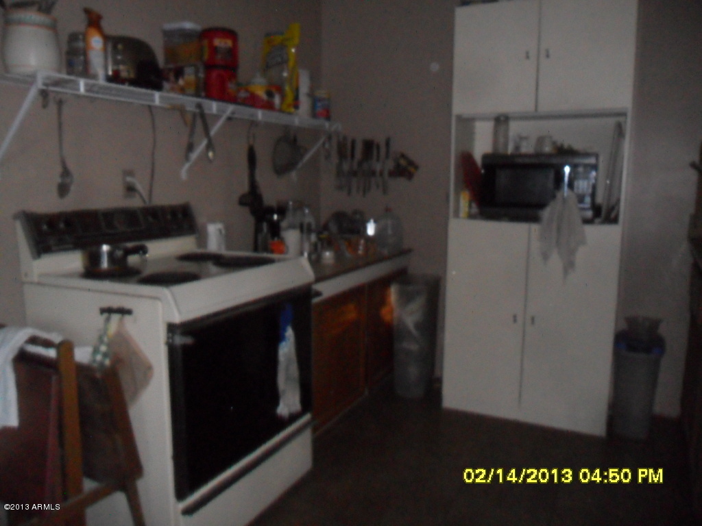 449 West Roeser Road Phoenix, AZ 85041 - Photo 10 of 31 SAM_6314