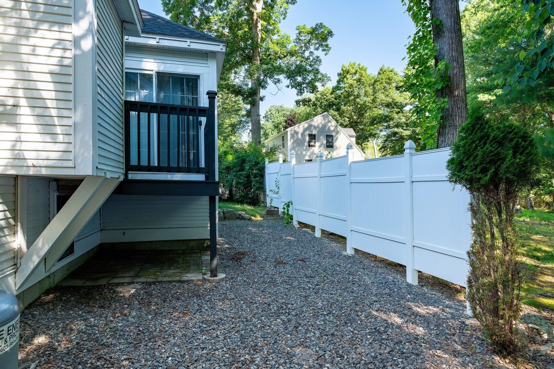 9 Katie Lane Hampton, NH 03842 - Photo 41 of 46
