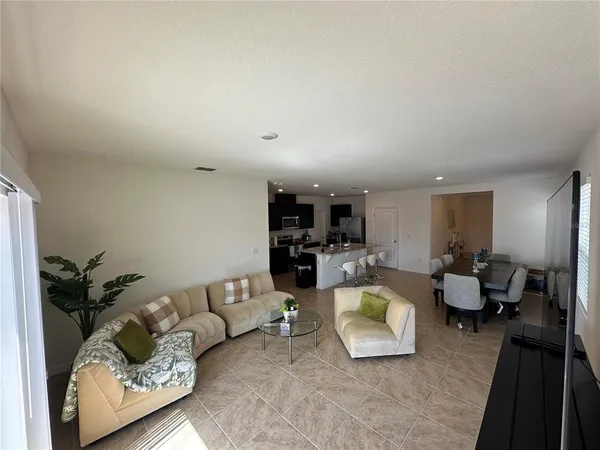 $2,650 | 2499 Taloncrest Court, Eagle Lake, FL 33839