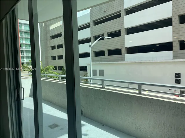 $2,900 | 7661 Northwest 107th Avenue, Unit 203, Doral, FL 33178