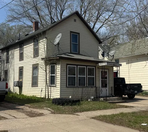 $149,000 | 518 7th Avenue Northwest, Faribault, MN 55021