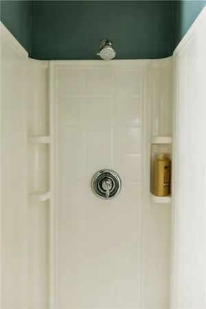 $709,000 | 16 Ward Avenue, Middletown, RI 02842