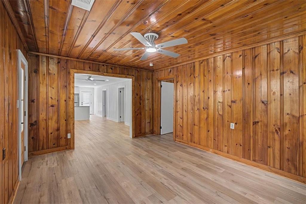 2115 King Road Dalton, GA 30720 - Photo 20 of 54 a view of hallway with wooden walls