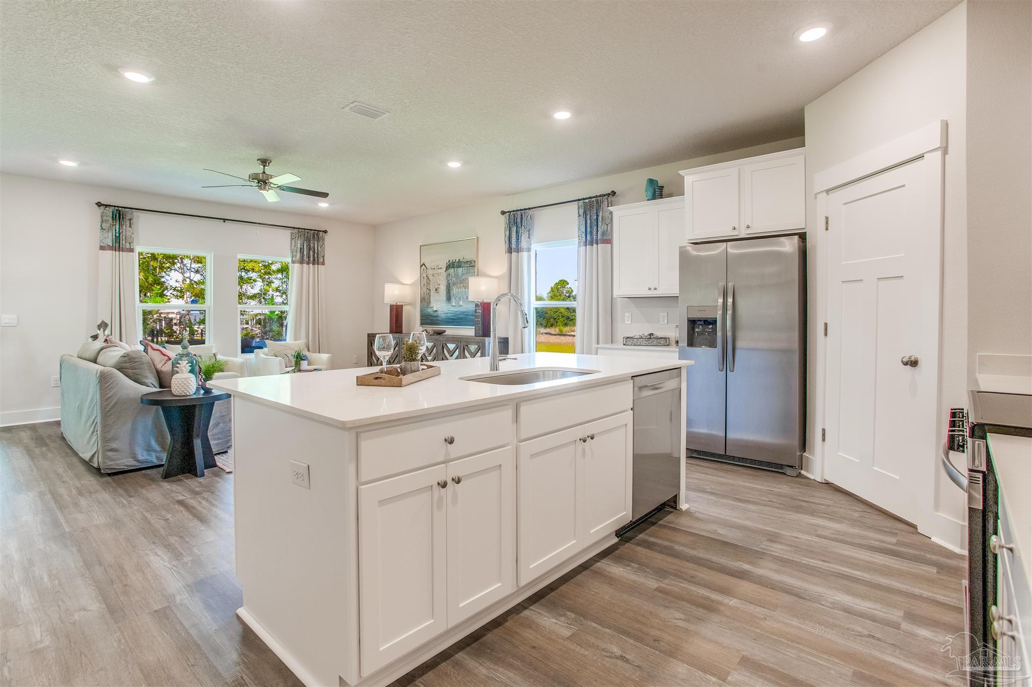 3464 Crossvine Road Cantonment, FL 32533 - Photo 7 of 38 Gallery Image 7