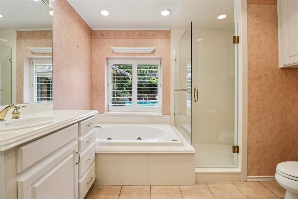 1015 Crowley Road Arlington, TX 76012 - Photo 23 of 38