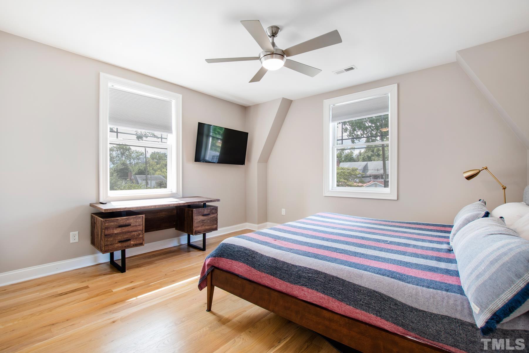 1710 Scales Street Raleigh, NC 27608 - Photo 25 of 30