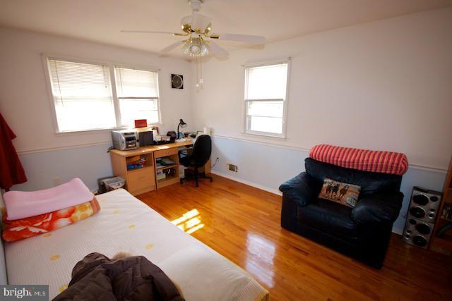 8132 Carrick Lane Springfield, VA 22151 - Photo 17 of 20 Bedroom
