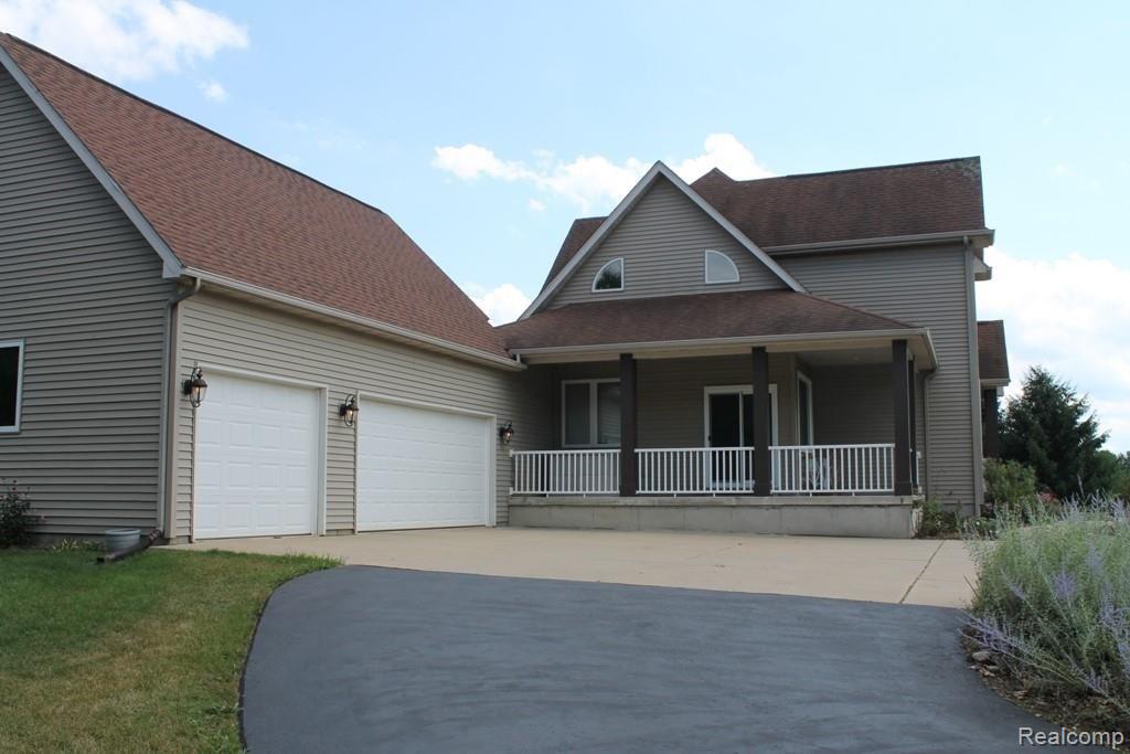 7436 Mabley Hill Road Fenton, MI 48430 - Photo 3 of 38 Mabley Hill new (7).JPG