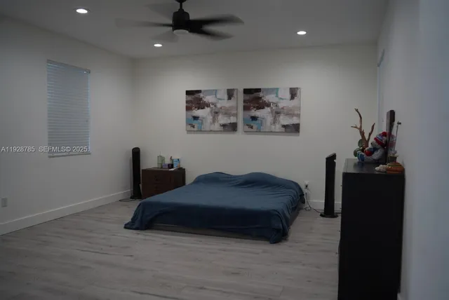 $1,100,000 | 9443 Southwest 170th Path, Miami, FL 33196