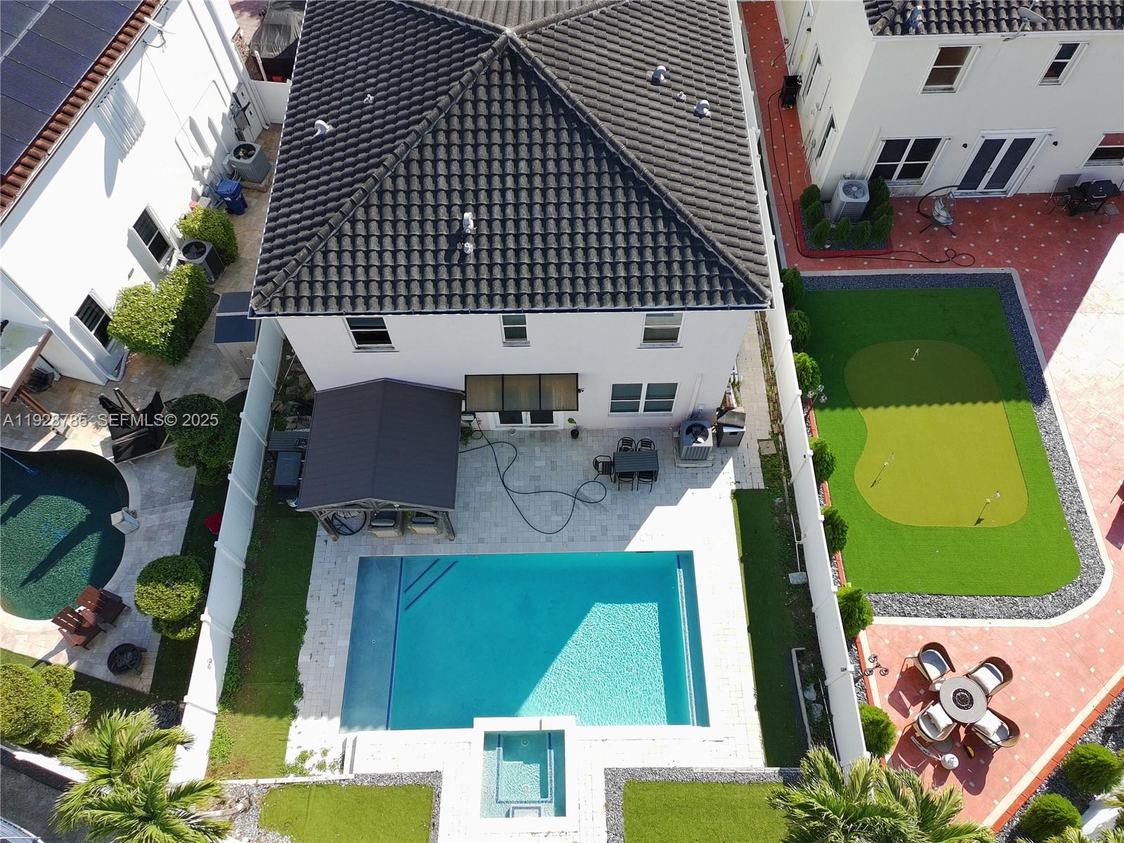 9443 Southwest 170th Path Miami, FL 33196 - Photo 5 of 22