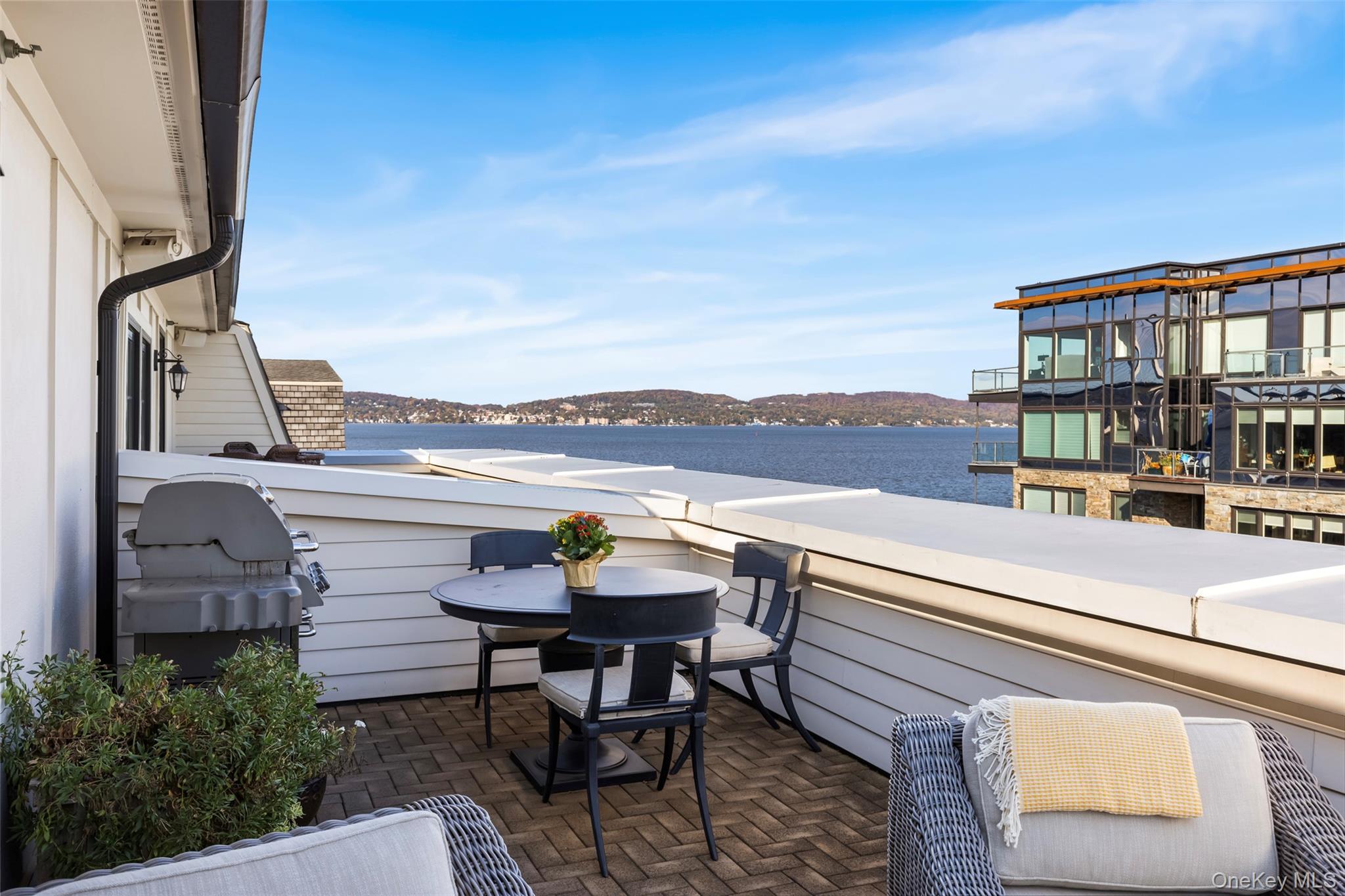 12 Rivers Edge Drive Tarrytown, NY 10591 - Photo 24 of 35