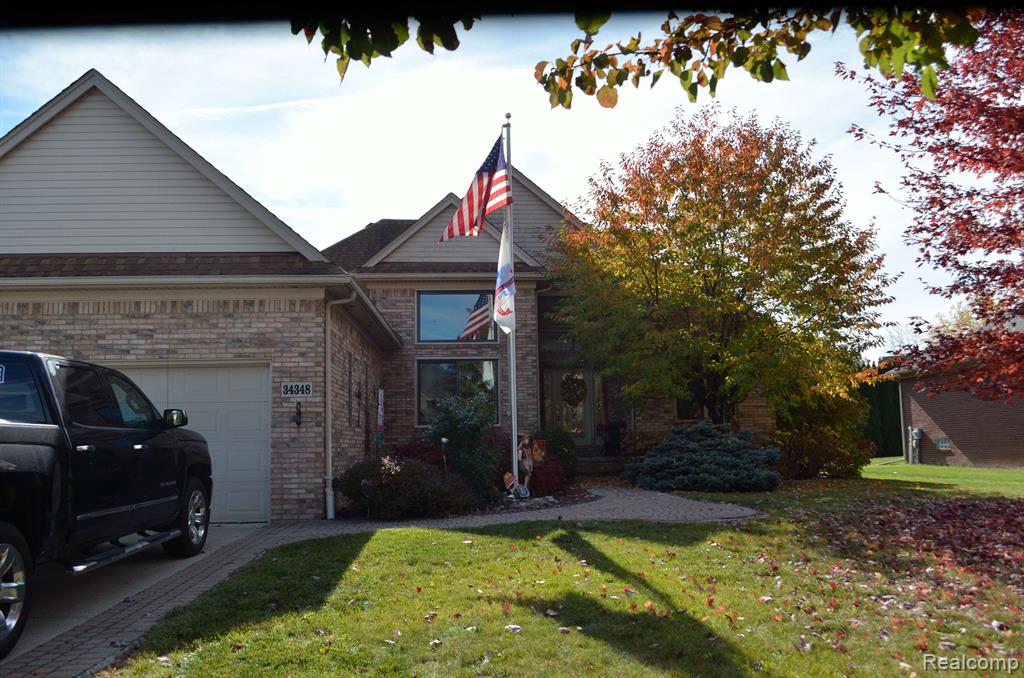 34348 Country Meadow Road Chesterfield, MI 48047 - Photo 1 of 20