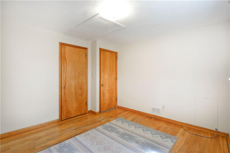 459 Marzolf Road Pittsburgh, PA 15209 - Photo 13 of 25 Bedroom #3.