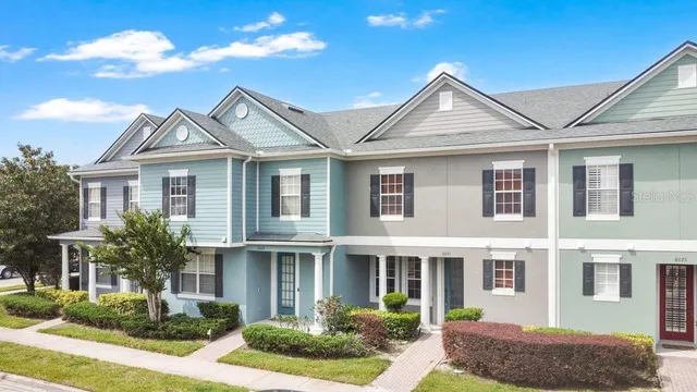$327,499 | 6071 Chapledale Drive, Orlando, FL 32829